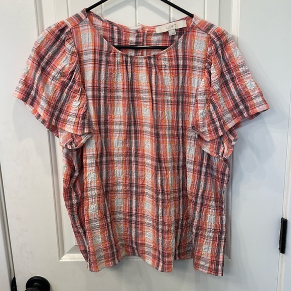 Loft Tops - LOFT blouse sz L